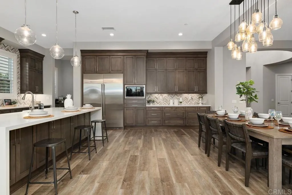 6183 Summit Crest Circle