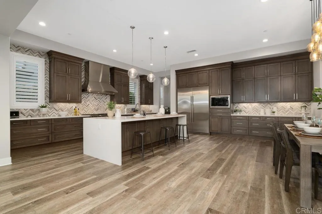 6183 Summit Crest Circle