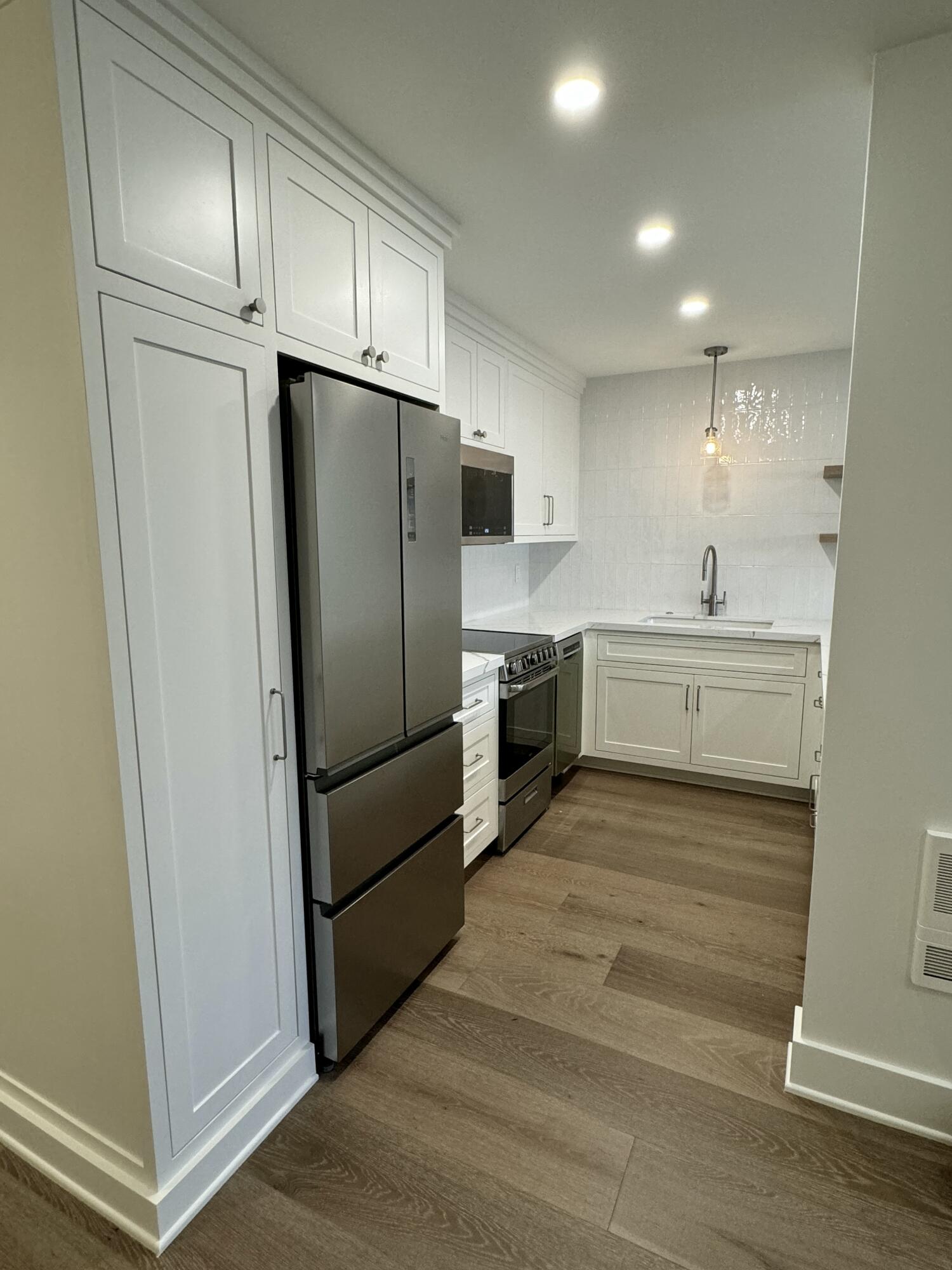 4700 Sandyland Road Apt 16