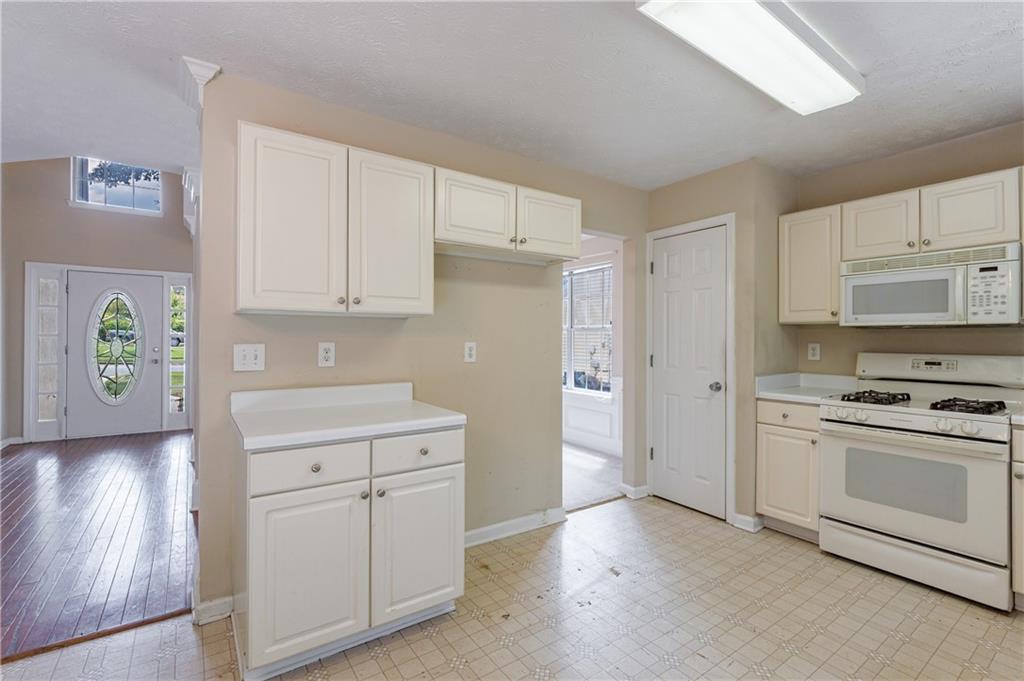 1290 Primrose Drive