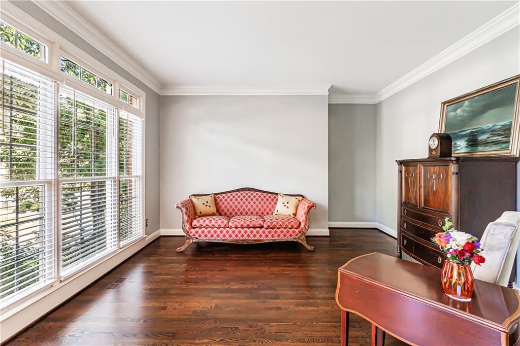 6515 Ridgefield Drive