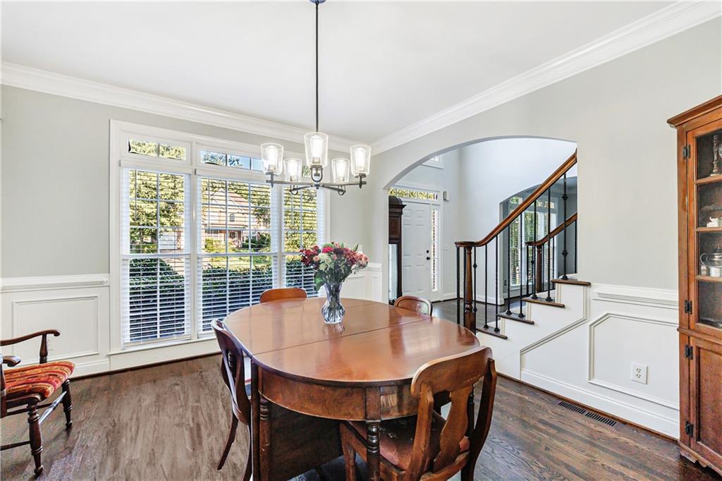 6515 Ridgefield Drive