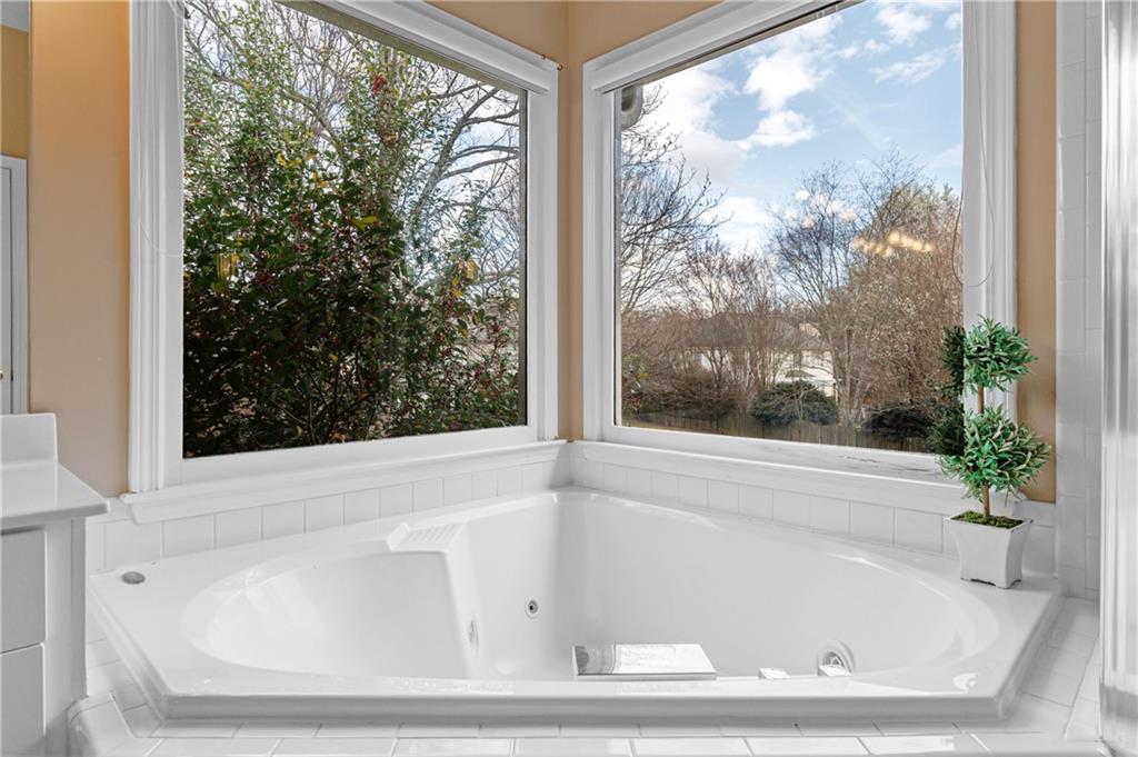 2965 Saddlebrook Glen Drive