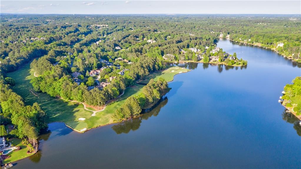 2090 Lake Windward Drive