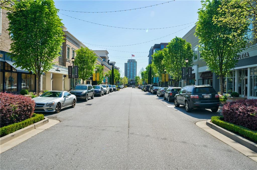 2090 Lake Windward Drive