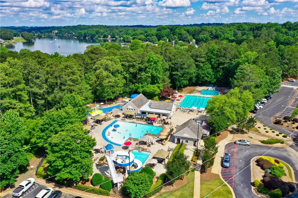 2090 Lake Windward Drive