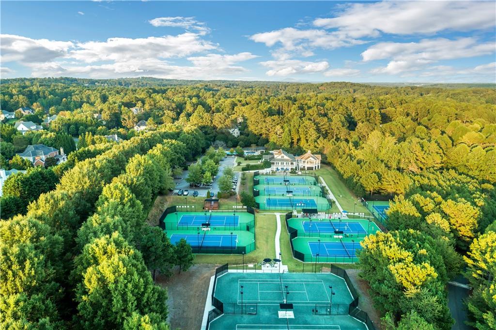 2090 Lake Windward Drive