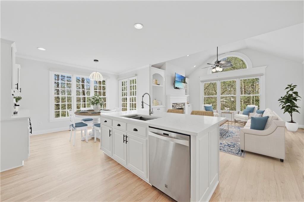 2090 Lake Windward Drive