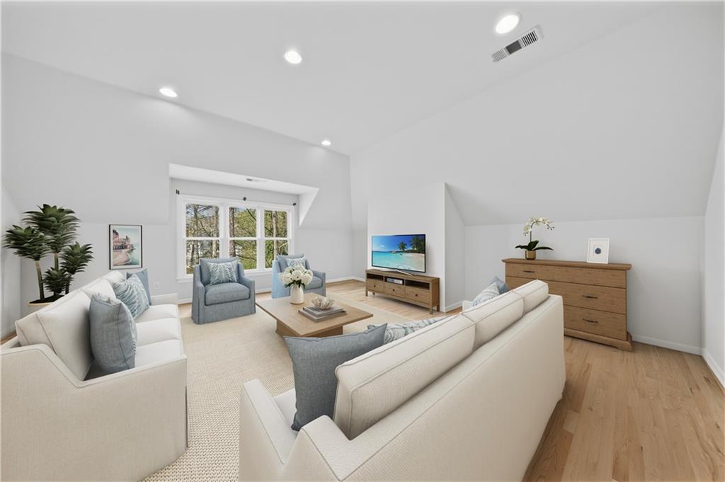 2090 Lake Windward Drive