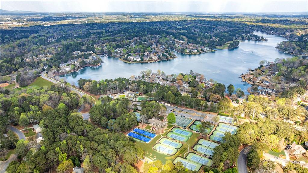 2090 Lake Windward Drive