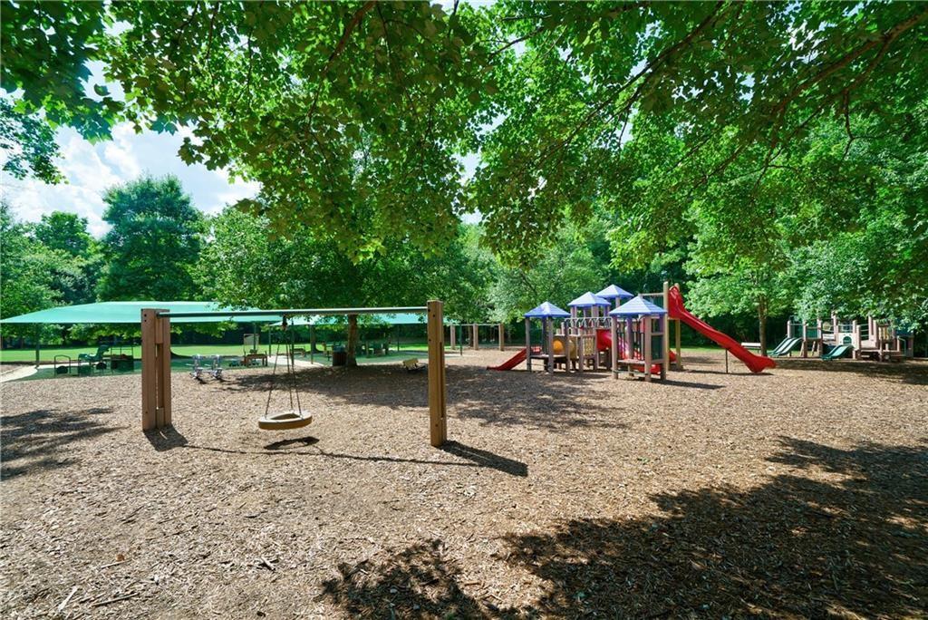 2090 Lake Windward Drive