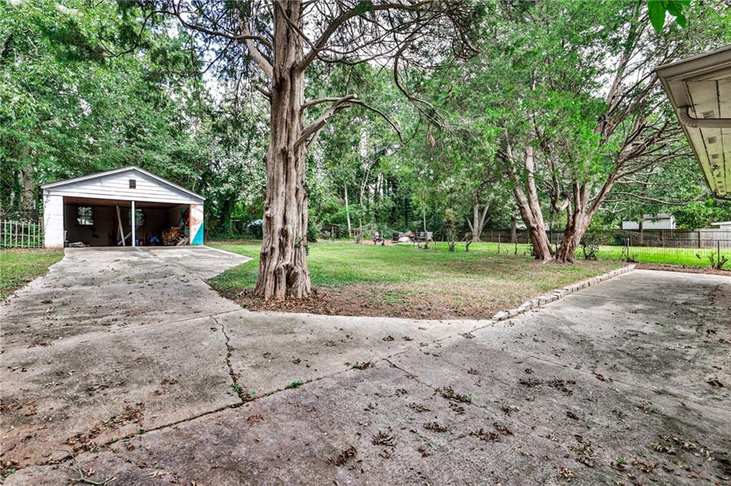 1770 Rockland Drive SE