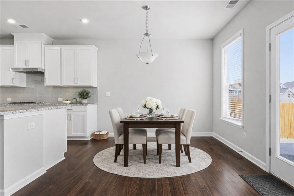 4482 Claiborne Court