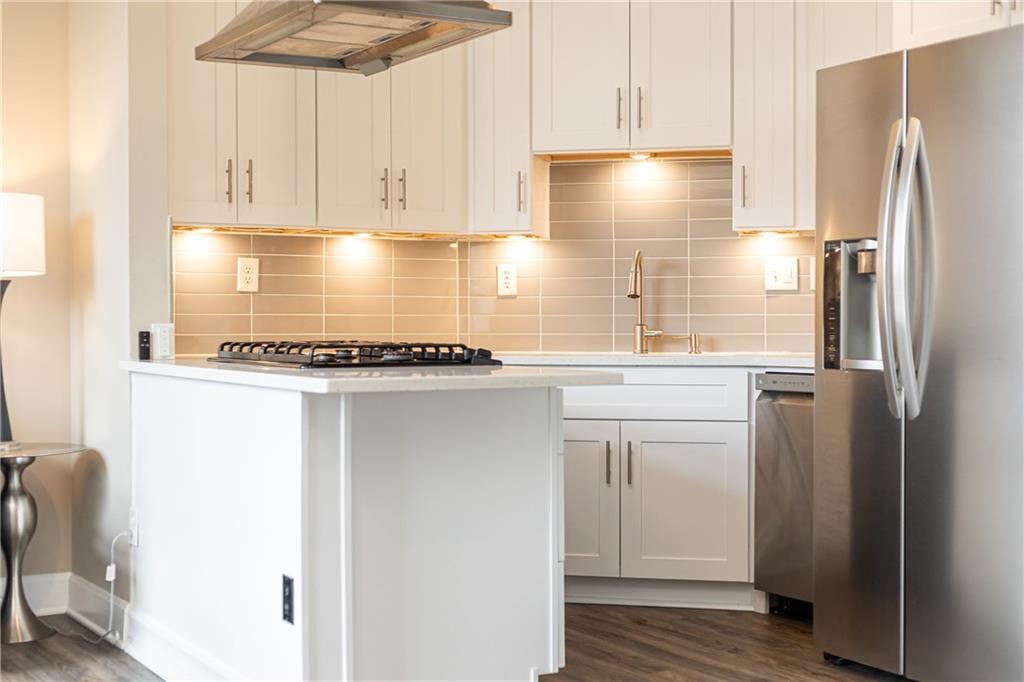 2626 Peachtree Road NW Unit 706