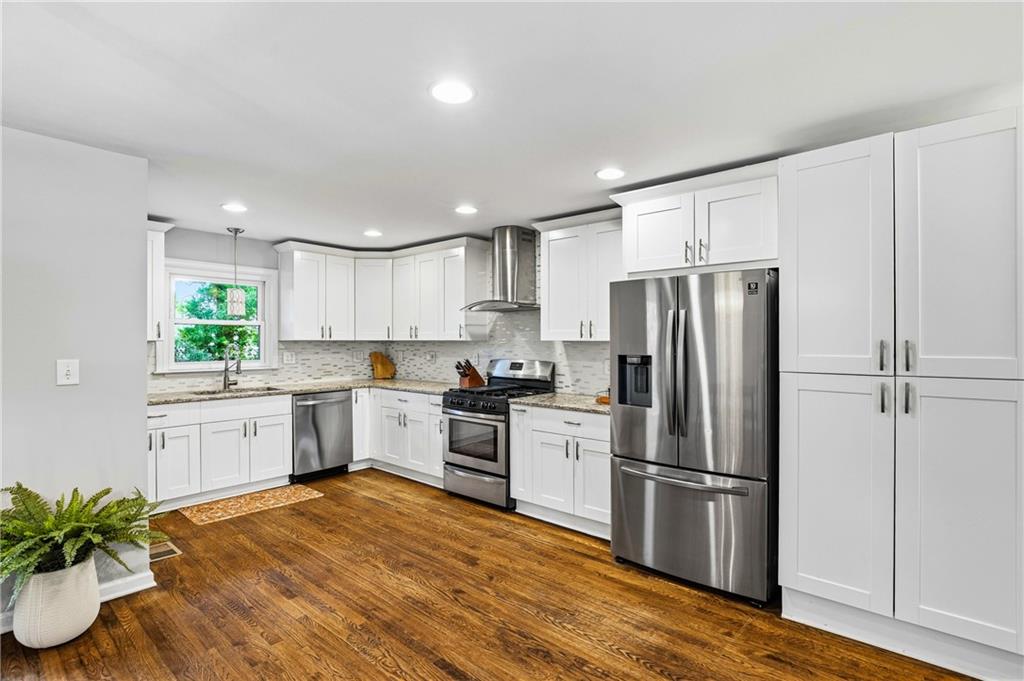 2670 Woodridge Drive
