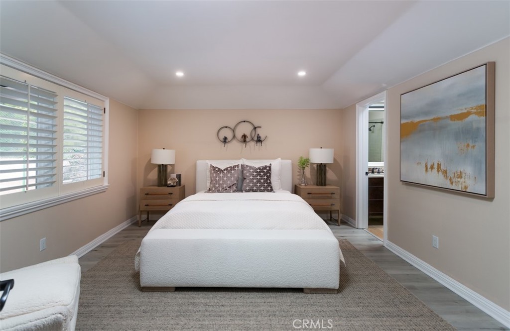 10282 Ambervale Lane