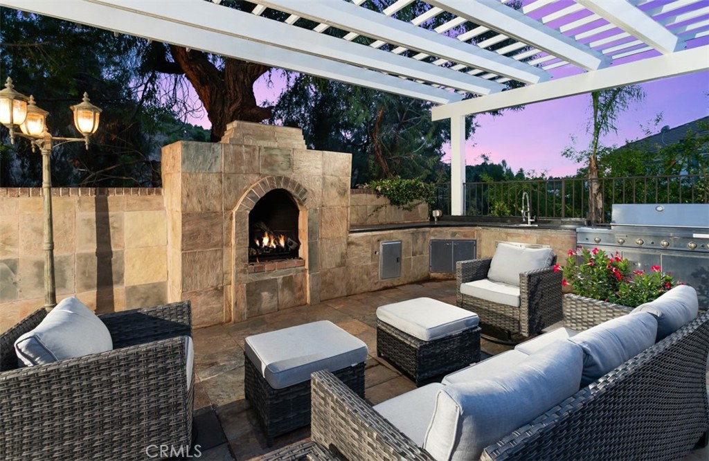 10282 Ambervale Lane