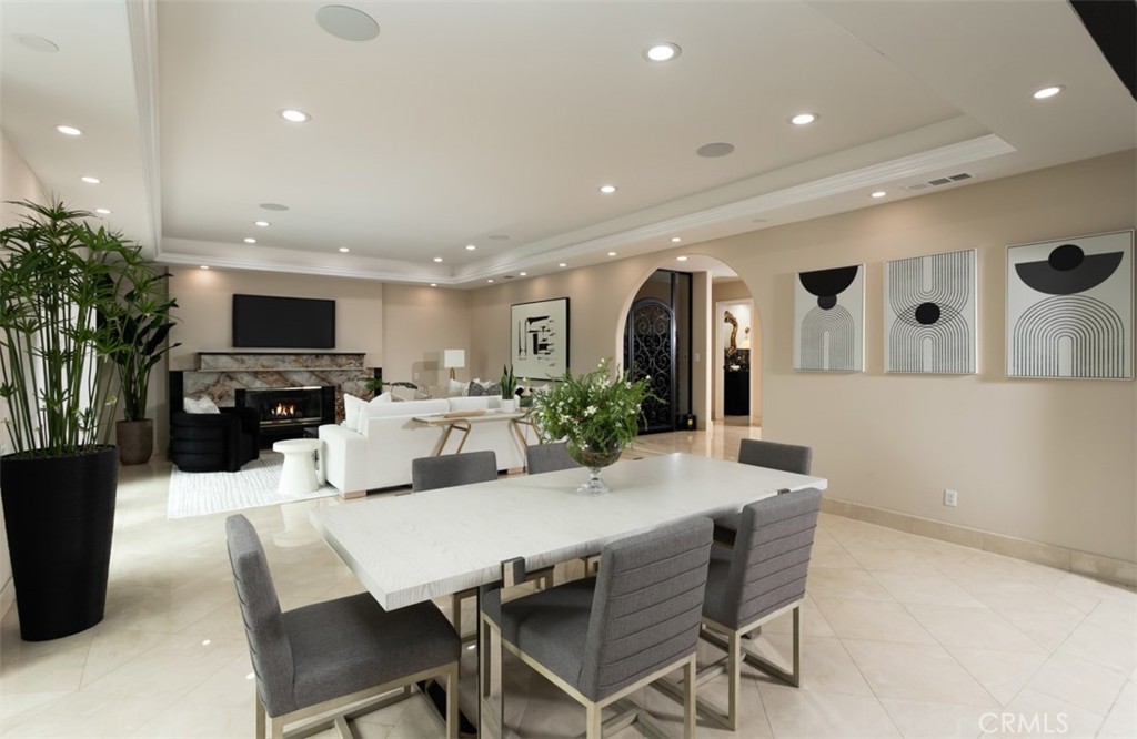 10282 Ambervale Lane