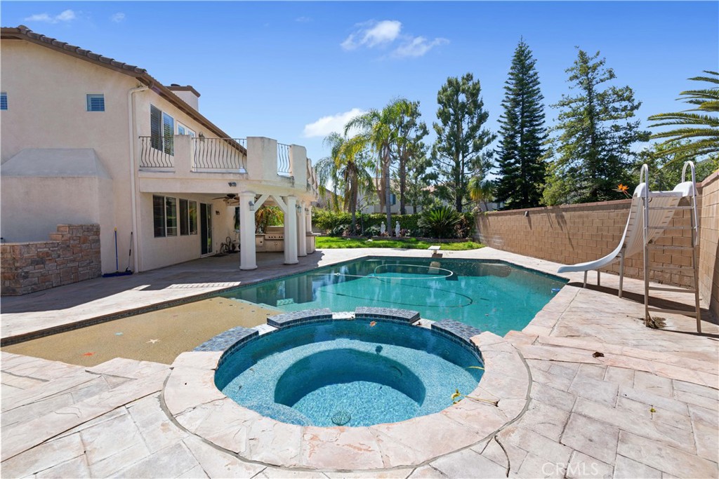 4308 Countrydale Road