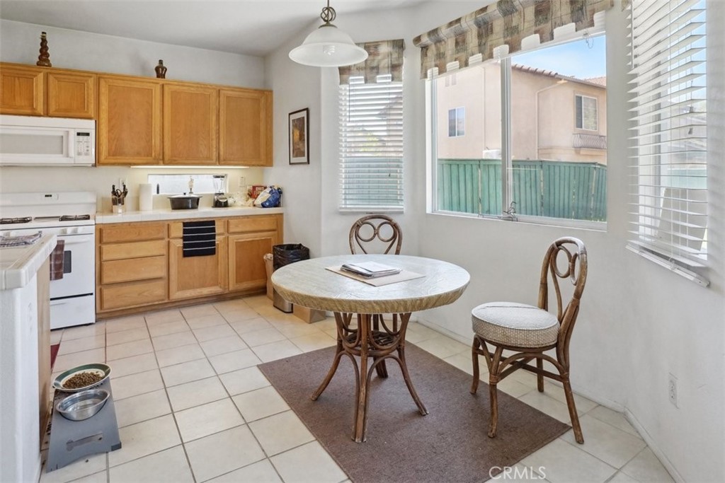 4802 Lakerun Court