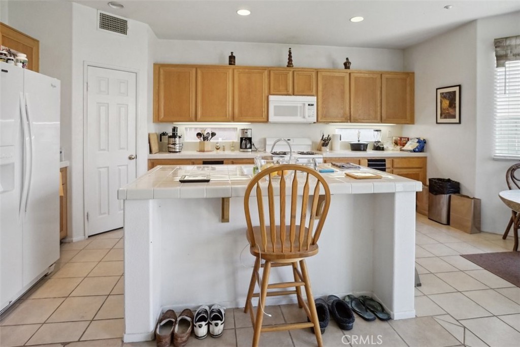 4802 Lakerun Court