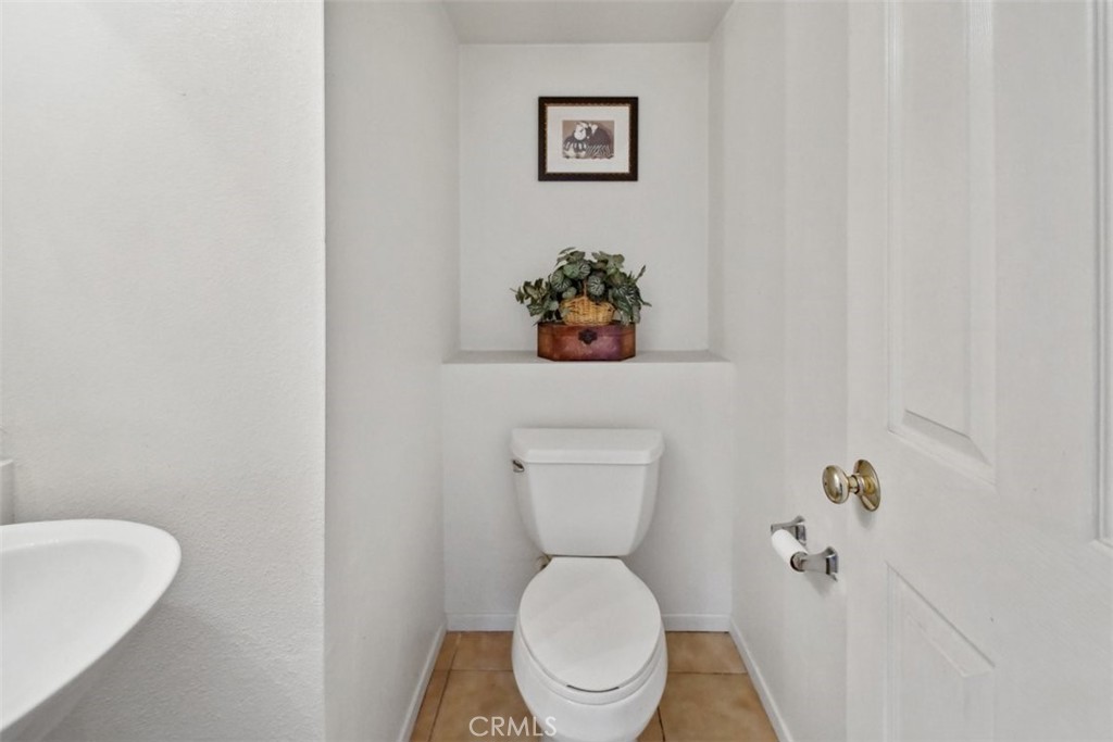 4802 Lakerun Court
