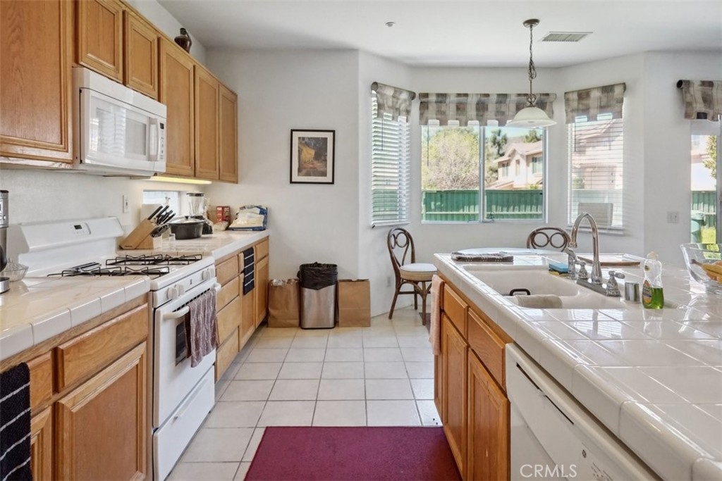 4802 Lakerun Court