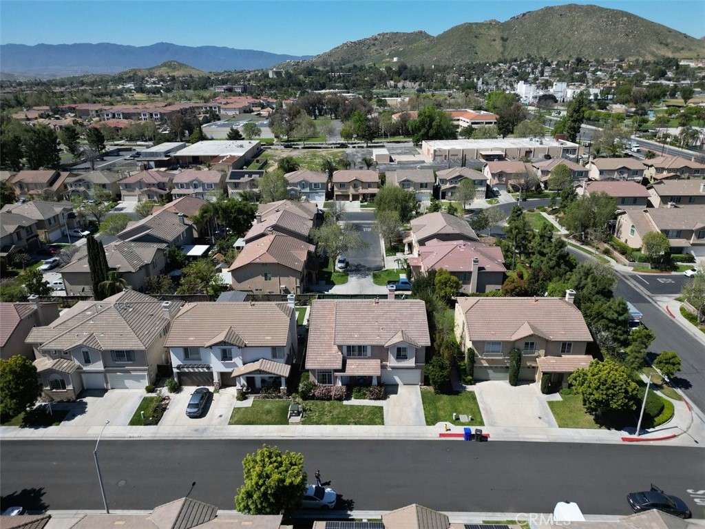 4802 Lakerun Court