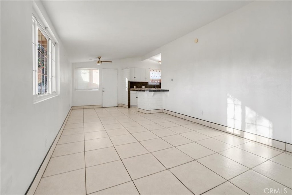 1106 W Flora Street