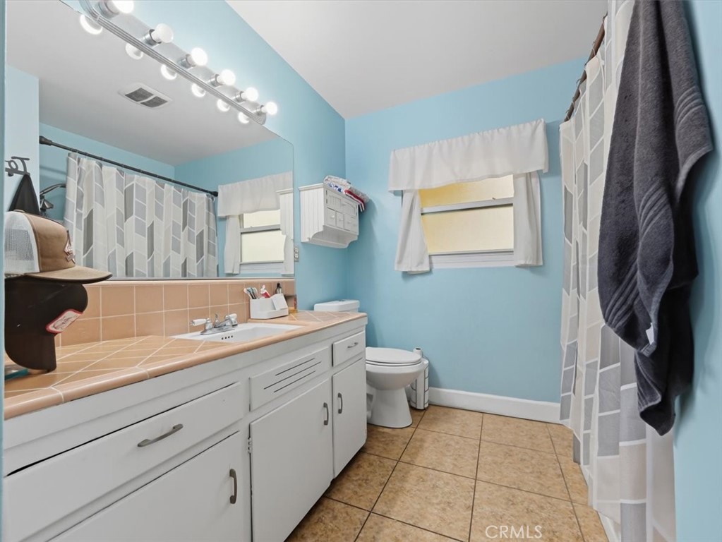 17962 Merrill Avenue