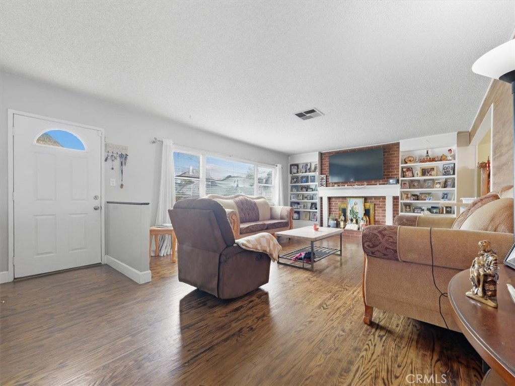 17962 Merrill Avenue