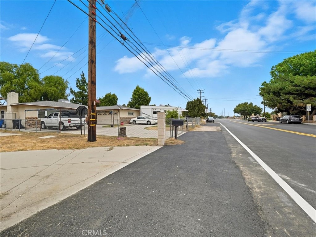17962 Merrill Avenue