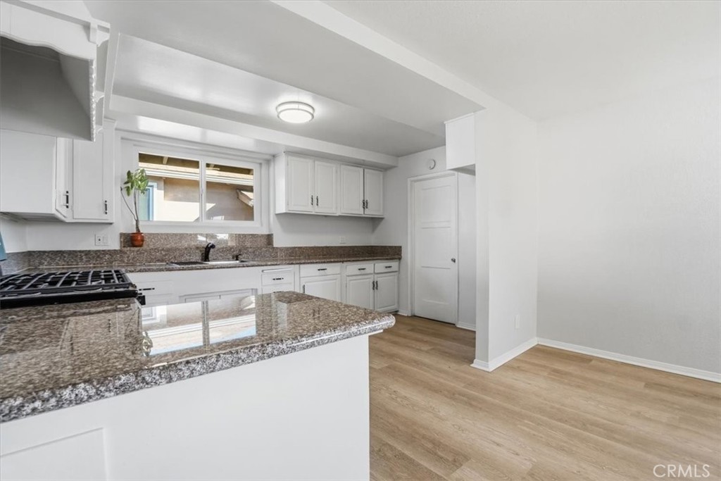 1512 W 6th Street