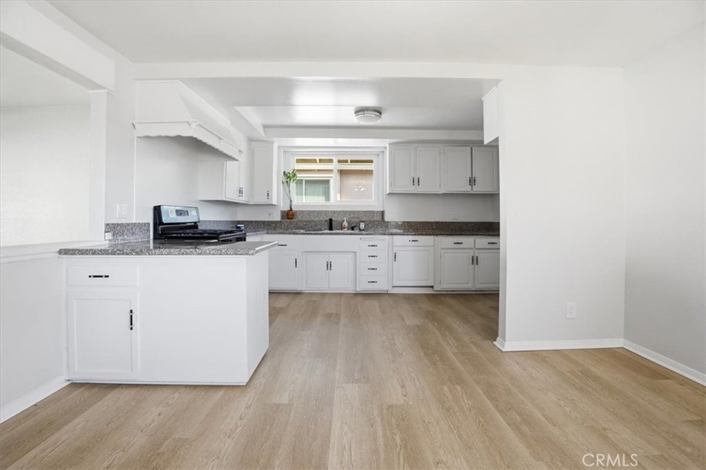 1512 W 6th Street