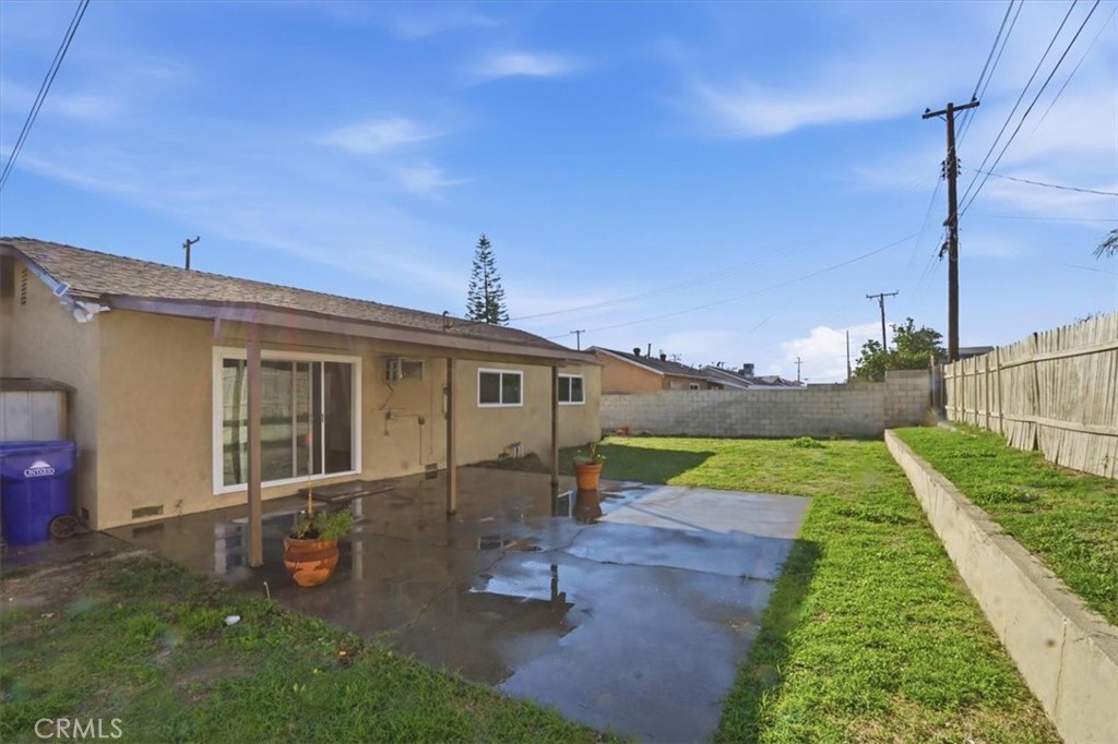 1512 W 6th Street