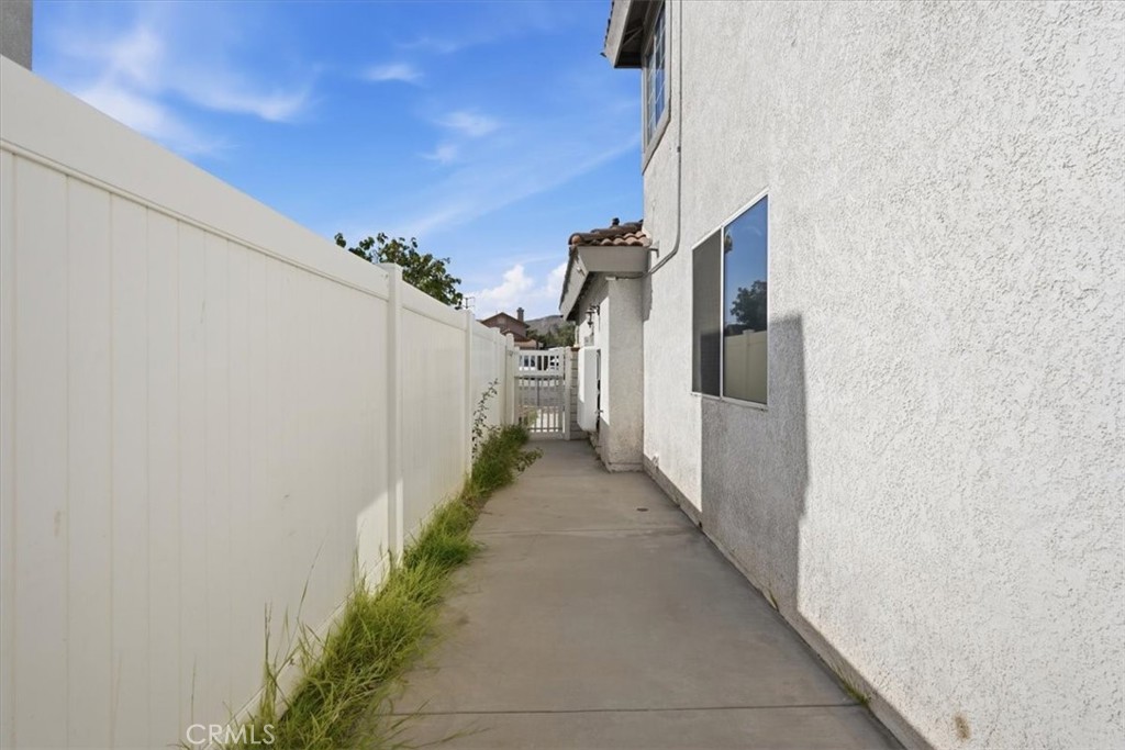 22779 Beaver Creek Court