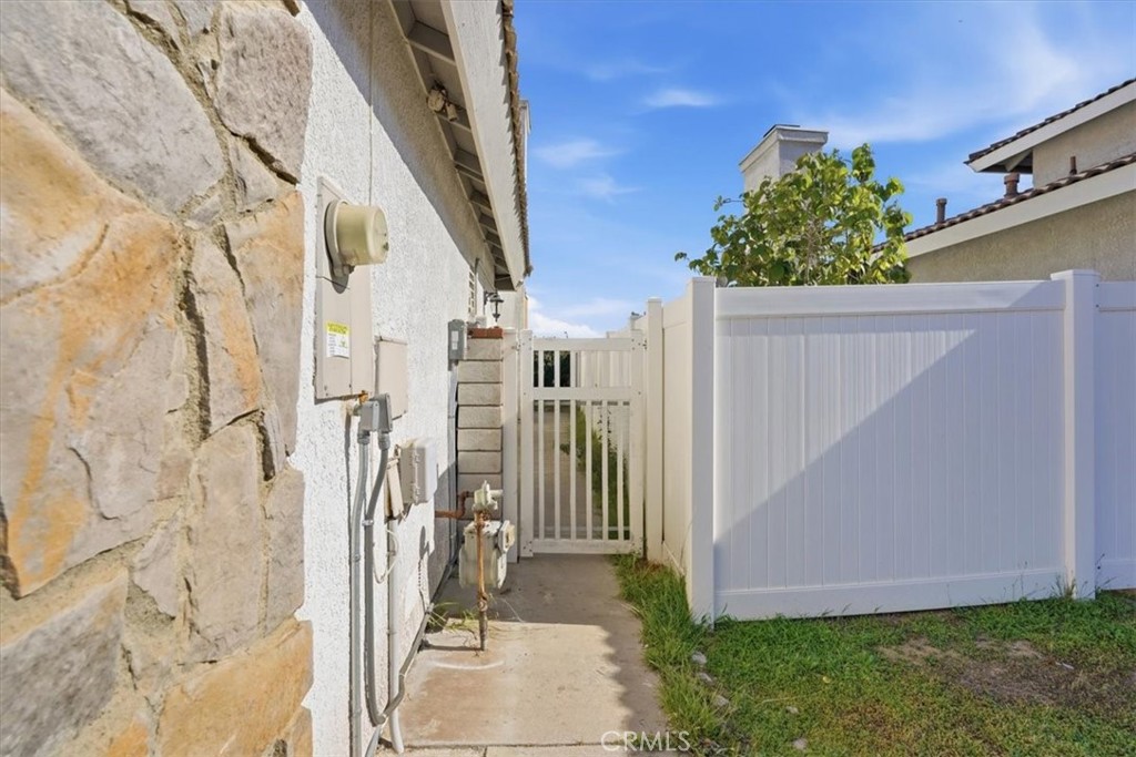 22779 Beaver Creek Court