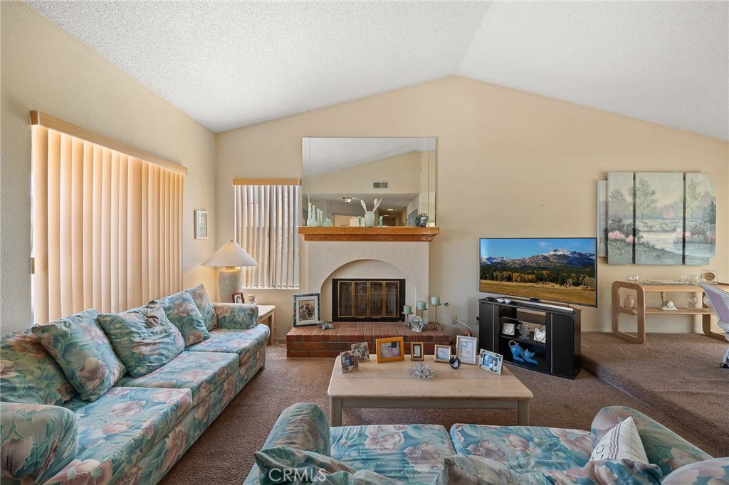 12089 Ponce De Leon Drive