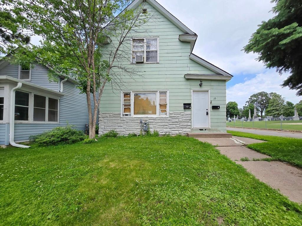 35 Front Avenue