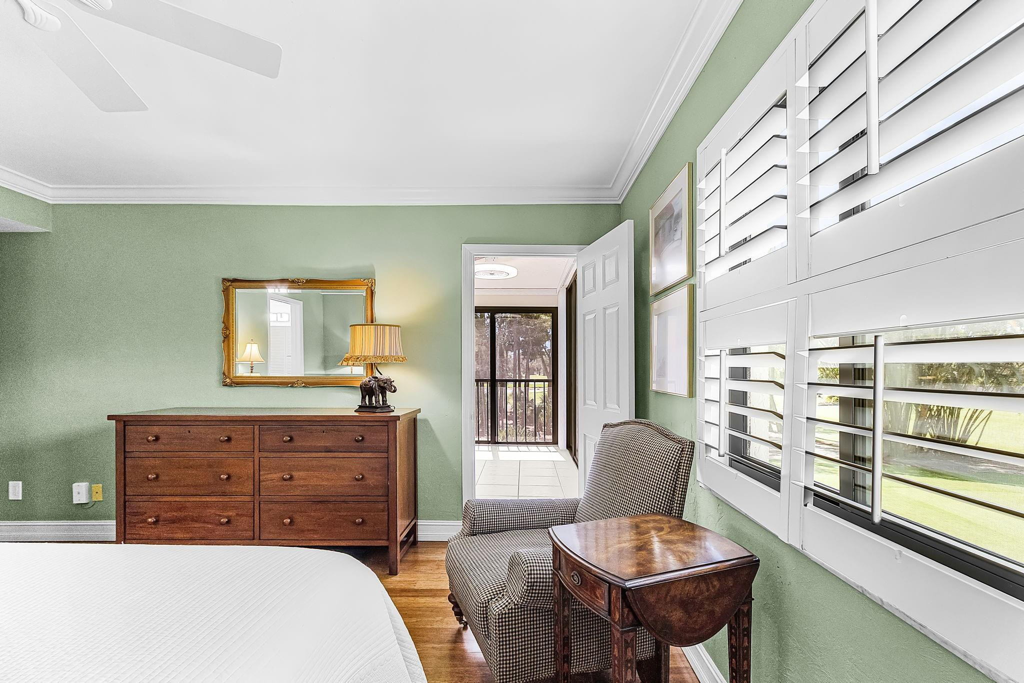 228 Fox Glen Drive 3205