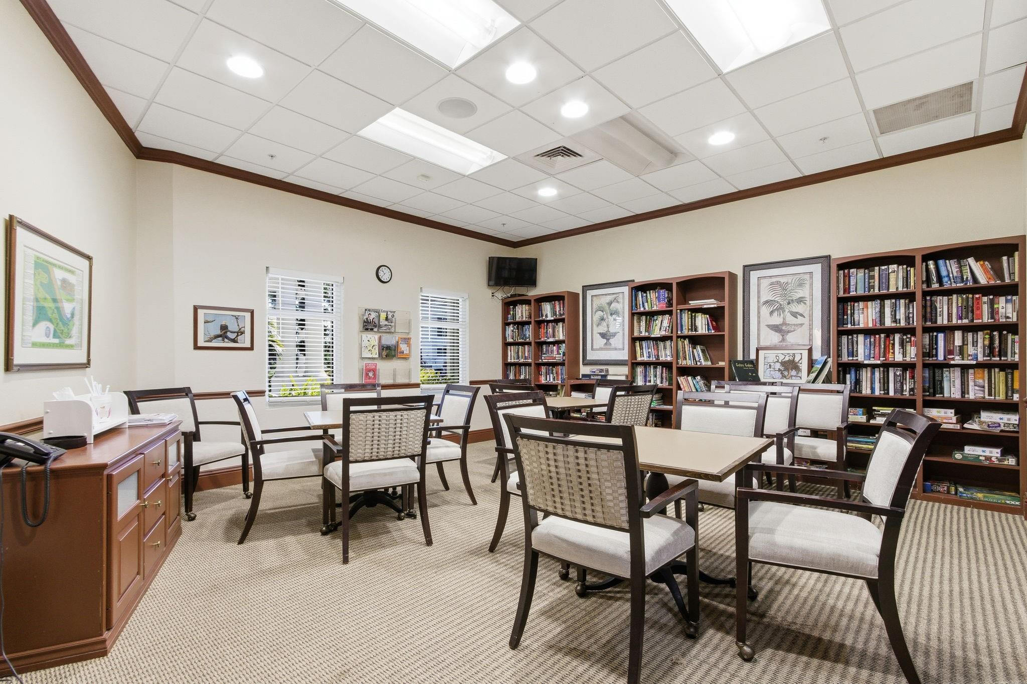 228 Fox Glen Drive 3205