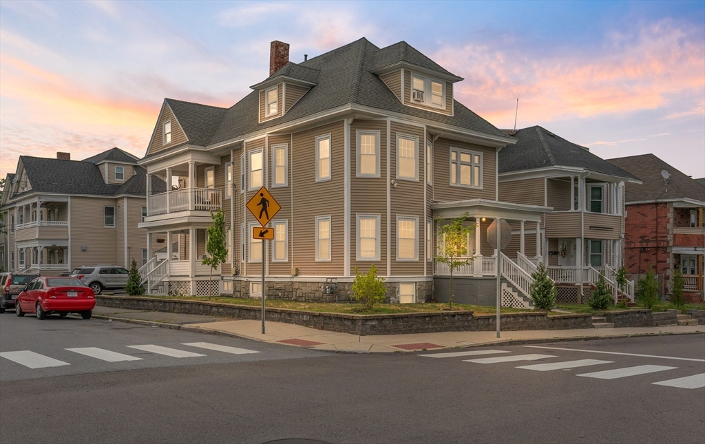 21-23 Bigelow St