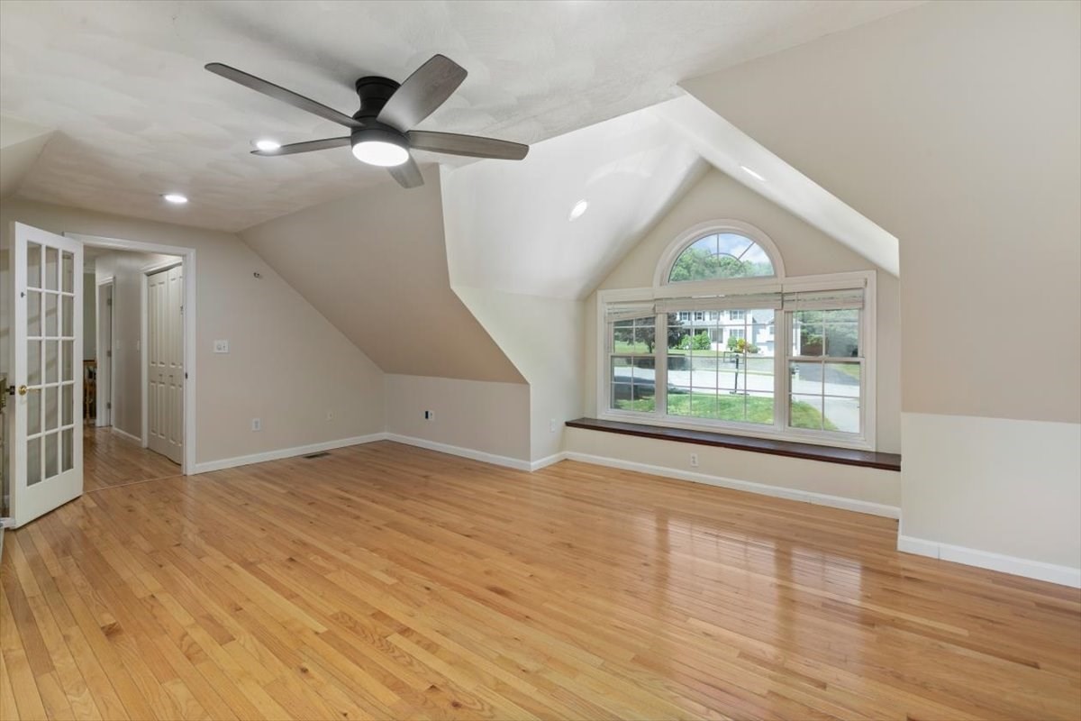 10 Blye Rd