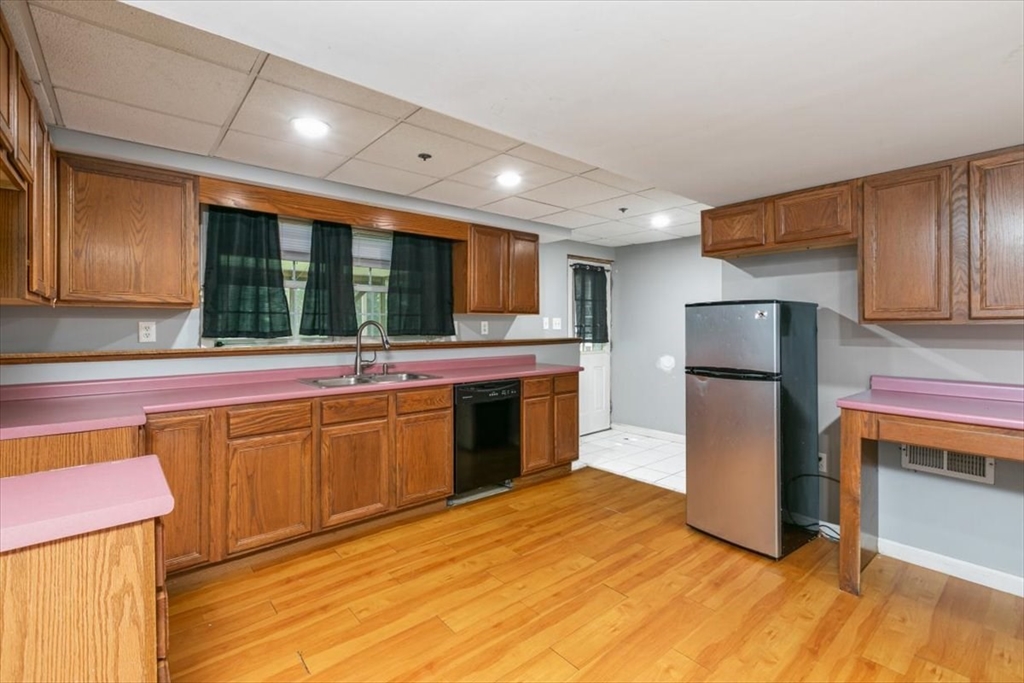 10 Blye Rd