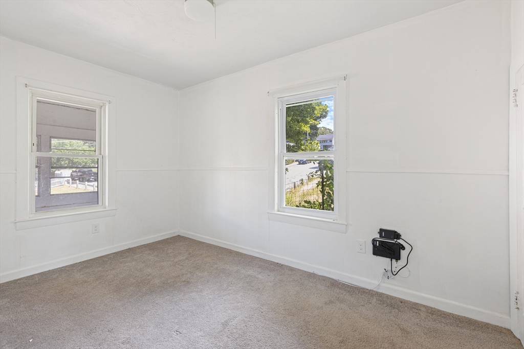 9 Martel St