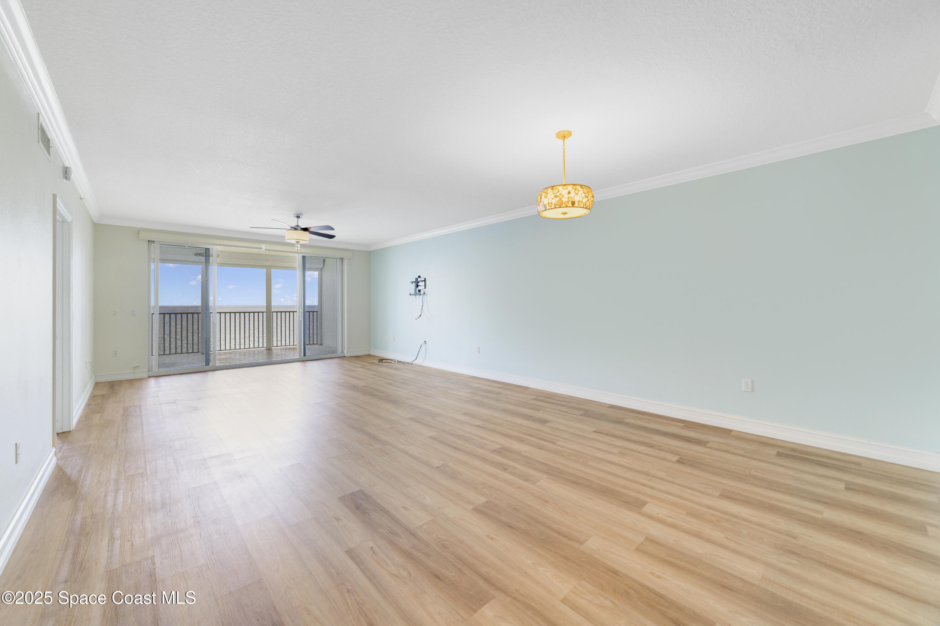 3 Indian River Avenue 605