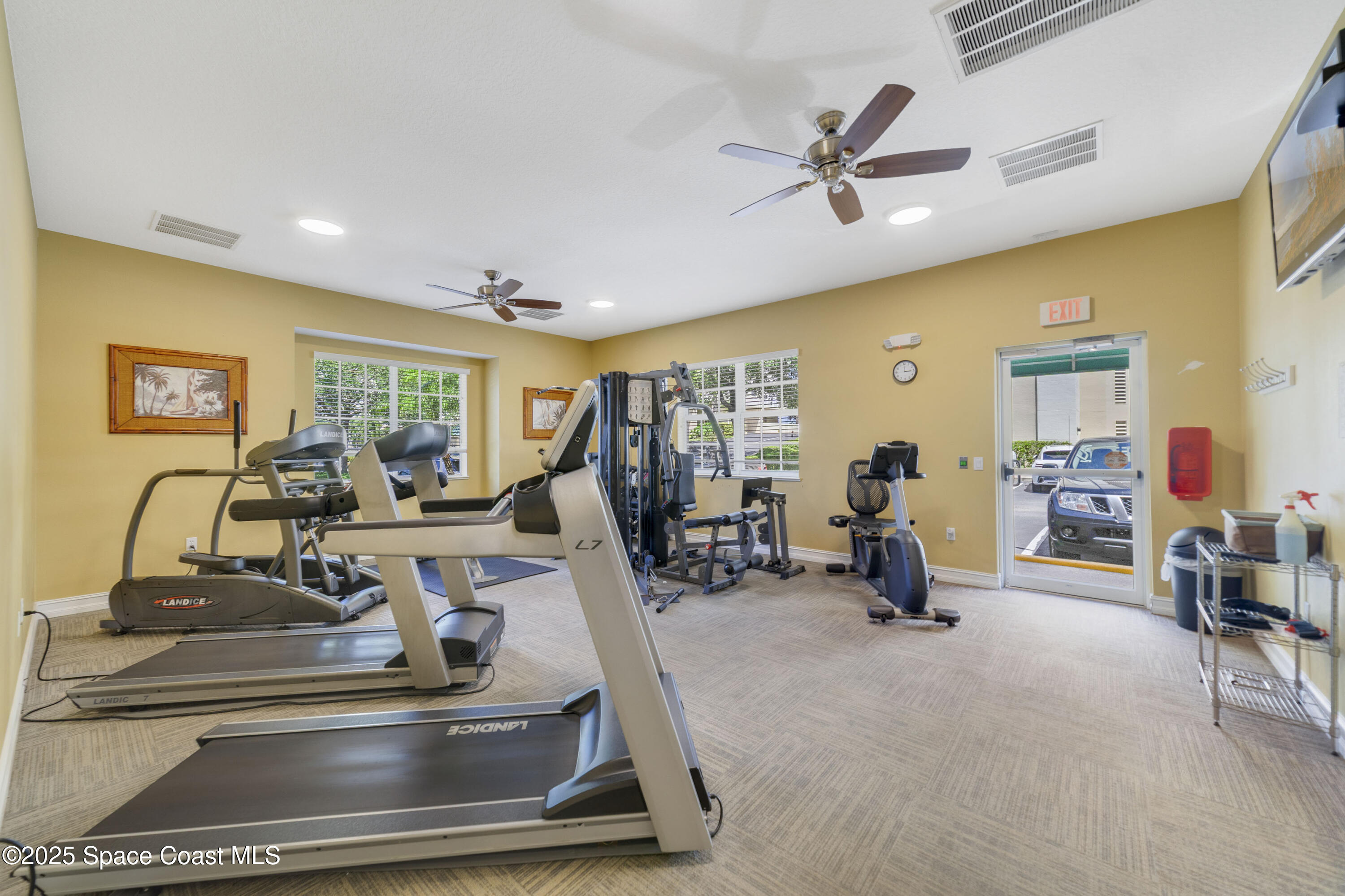 3 Indian River Avenue 605