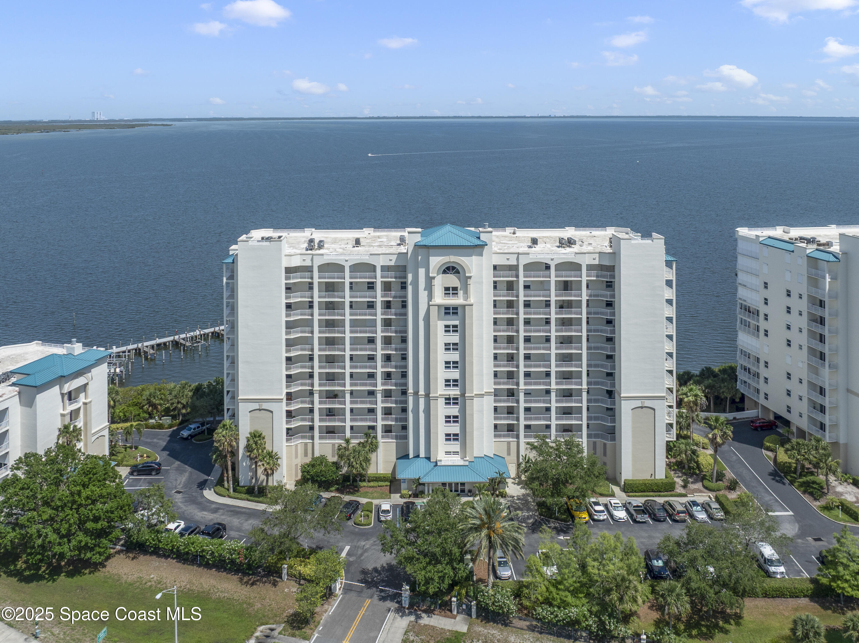 3 Indian River Avenue 605