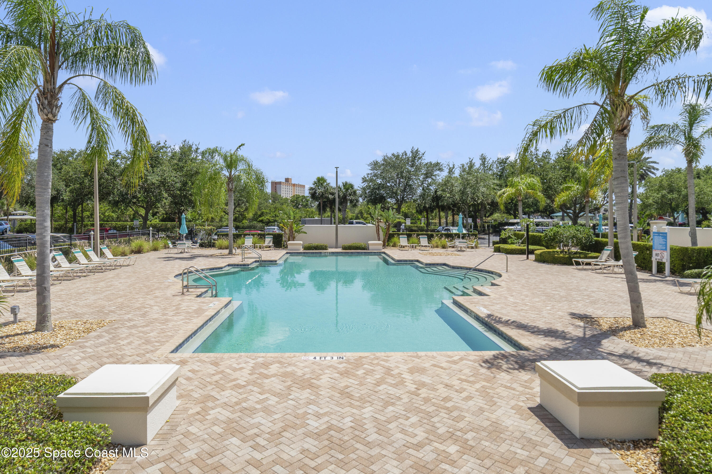 3 Indian River Avenue 605