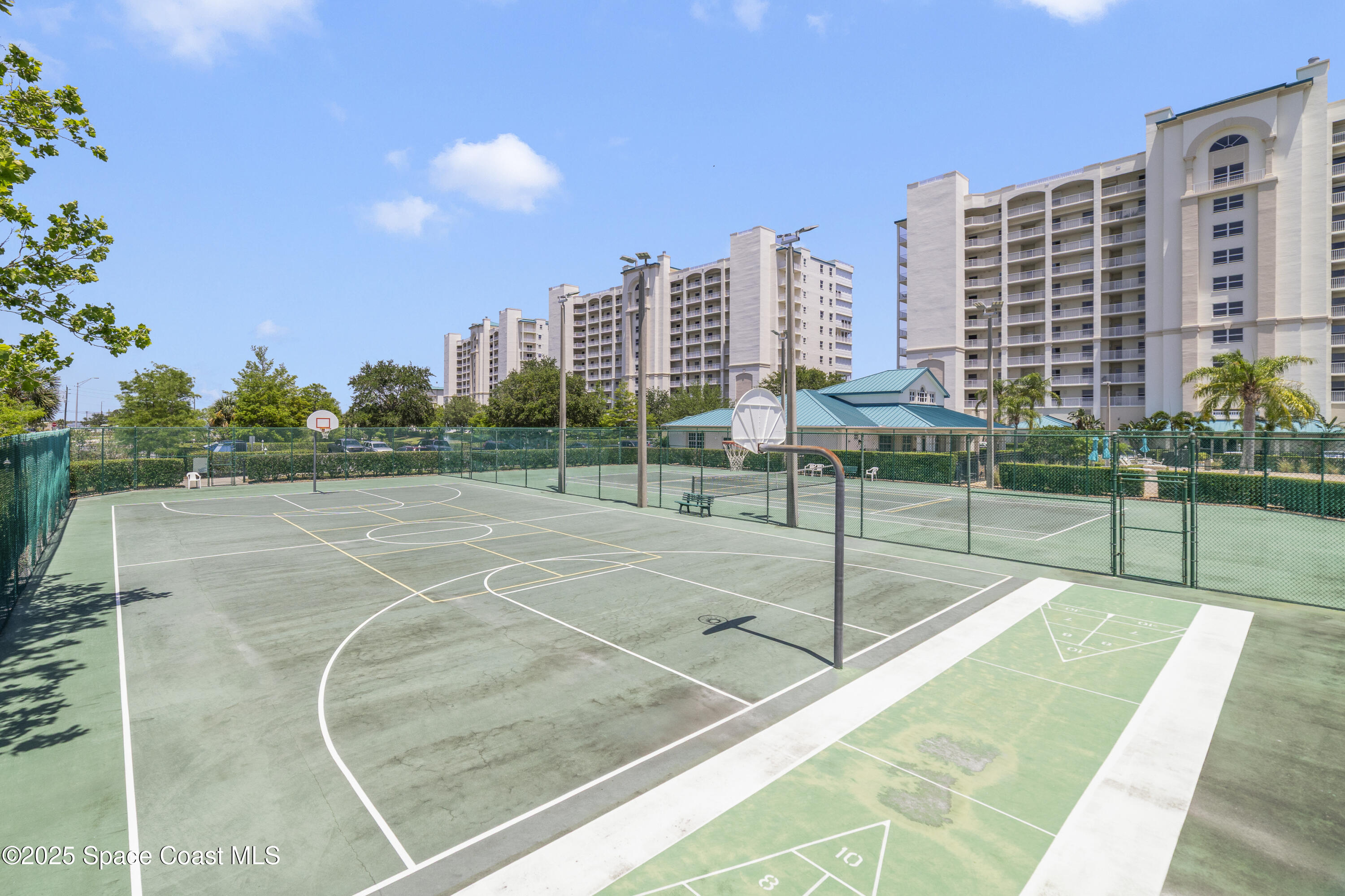 3 Indian River Avenue 605